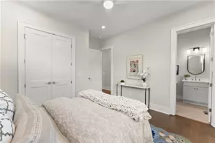 1049 Riverside Dr, Gainesville, GA 30501 - Photo 23