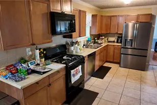 4525 Millenium View Ct, Snellville, GA 30039 - Photo 9
