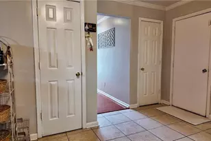 4525 Millenium View Ct, Snellville, GA 30039 - Photo 11
