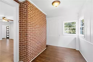 978 Winburn Dr, East Point, GA 30344 - Photo 11