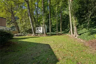 976 Dean Dr NW, Atlanta, GA 30318 - Photo 35