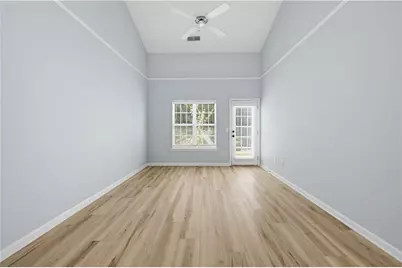 240 Fox Creek Boulevard, Woodstock, GA 30188 - Photo 11