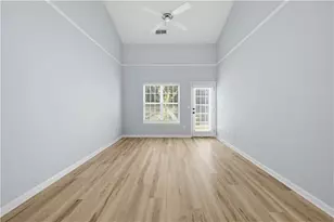 240 Fox Creek Blvd, Woodstock, GA 30188 - Photo 11