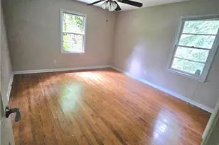 1146 Clearview Dr, Brookhaven, GA 30319 - Photo 3