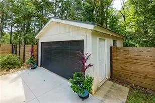 4064 Covered Bridge Rd SW, Smyrna, GA 30082 - Photo 67