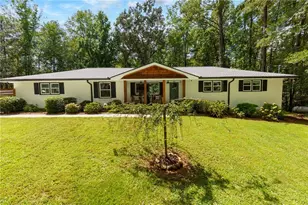 4064 Covered Bridge Rd SW, Smyrna, GA 30082 - Photo 5
