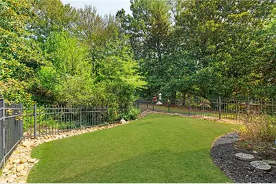 5935 Reddington Way, Sandy Springs, GA 30328 - Photo 37