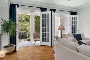 5935 Reddington Way, Sandy Springs, GA 30328 - Photo 7