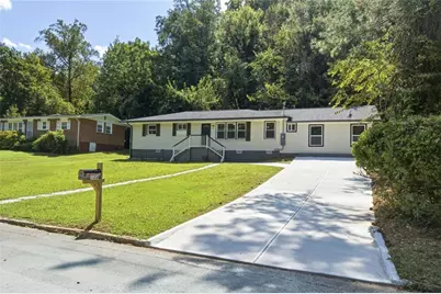 126 Meadow Park Lane SW, Atlanta, GA 30315 - Photo 3