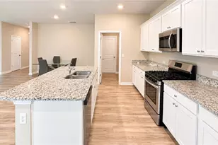 739 Gelderland Dr, Hampton, GA 30228 - Photo 9