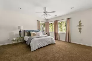 2410 Rugby Ave, College Park, GA 30337 - Photo 17