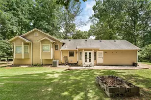1601 River Glen Rd, Auburn, GA 30011 - Photo 9
