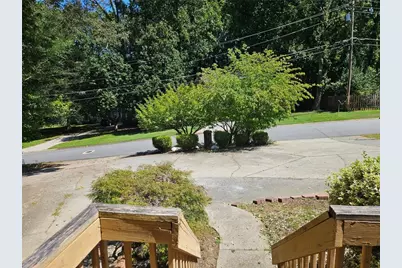 3150 Oak Leaf Court SW, Marietta, GA 30064 - Photo 5