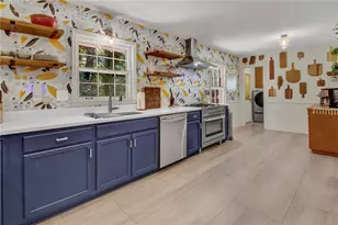 4577 N Peachtree Rd, Dunwoody, GA 30338 - Photo 9