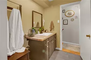 4577 N Peachtree Rd, Dunwoody, GA 30338 - Photo 23