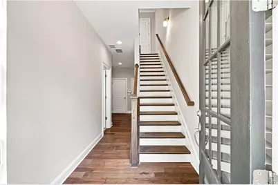 6580 Aria Village Drive, Sandy Springs, GA 30328 - Photo 5