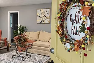567 Center Hill Ave NW, Atlanta, GA 30318 - Photo 5
