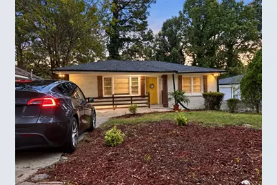 567 Center Hill Avenue NW, Atlanta, GA 30318 - Photo 3