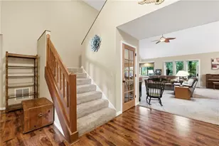 2267 Belle Vista Ct, Marietta, GA 30062 - Photo 7