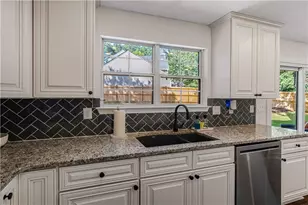 1065 Arborhill Ln, Alpharetta, GA 30004 - Photo 13