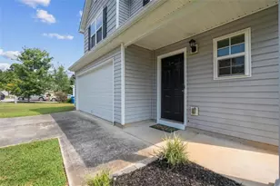 2859 S Hills, Riverdale, GA 30296 - Photo 5