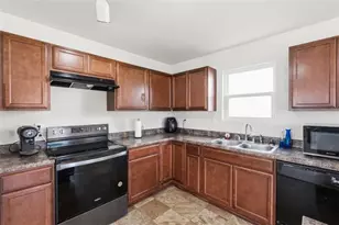 2859 S Hills, Riverdale, GA 30296 - Photo 17