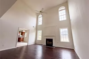 910 Paper Creek Dr, Lawrenceville, GA 30046 - Photo 3