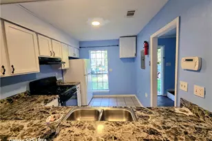 852 Glynn Oaks Dr, Clarkston, GA 30021 - Photo 7