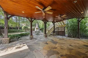 5545 Stoneleigh Dr, Suwanee, GA 30024 - Photo 27
