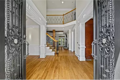 5545 Stoneleigh Drive, Suwanee, GA 30024 - Photo 3