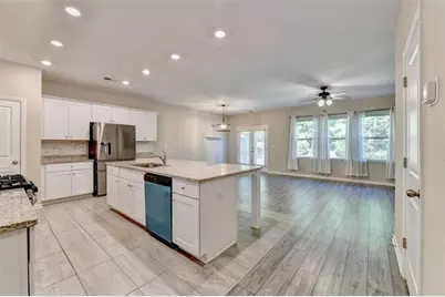 1930 Lanier Harbor, Buford, GA 30518 - Photo 5