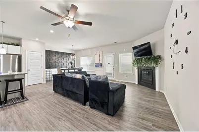 1404 Beckett Drive, Hampton, GA 30228 - Photo 5