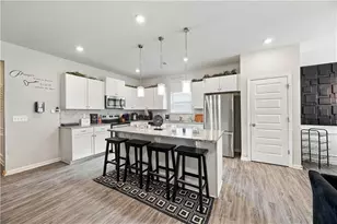 1404 Beckett Dr, Hampton, GA 30228 - Photo 9
