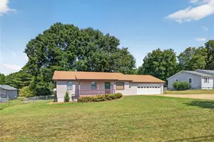 633 Webb Gin House Rd, Lawrenceville, GA 30045 - Photo 3