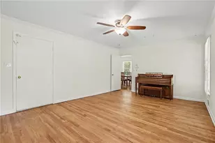 2213 Doris Dr, Decatur, GA 30034 - Photo 5