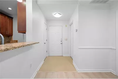 2700 Pine Tree Road NE #2104, Atlanta, GA 30324 - Photo 5