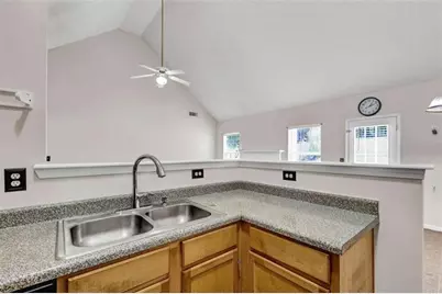 6827 Hill Creek Cove, Lithonia, GA 30058 - Photo 19