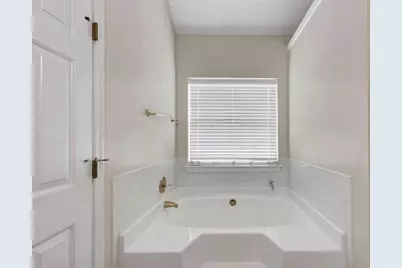 6827 Hill Creek Cove, Lithonia, GA 30058 - Photo 29