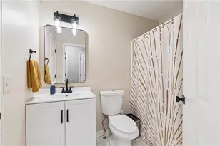 7635 Finley Dr, Gainesville, GA 30506 - Photo 19