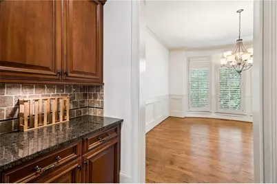 3611 E Paces Way NE, Atlanta, GA 30326 - Photo 21
