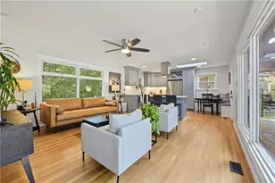 3831 Greenhill Dr, Atlanta, GA 30341 - Photo 3