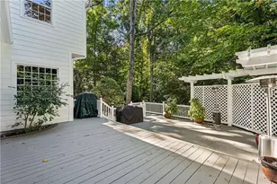 2340 Christophers Walk NW, Atlanta, GA 30327 - Photo 49