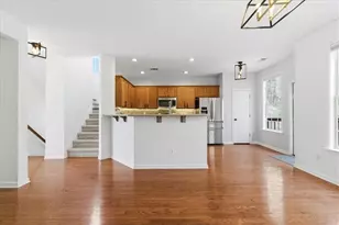 3759 Chattahoochee Summit Dr SE, Atlanta, GA 30339 - Photo 9