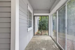 2805 Varlet Ct, Snellville, GA 30039 - Photo 3