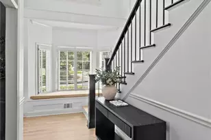 1138 Fairway Gardens NE, Brookhaven, GA 30319 - Photo 7