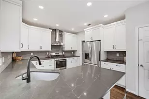 4535 Village Springs Run, Atlanta, GA 30338 - Photo 9