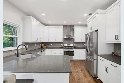 4535 Village Springs Run, Atlanta, GA 30338 - Photo 7