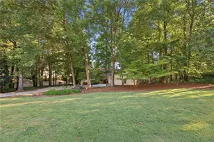2350 Roxburgh Dr, Roswell, GA 30076 - Photo 5