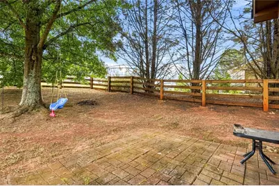 306 Dove Point, Social Circle, GA 30025 - Photo 5