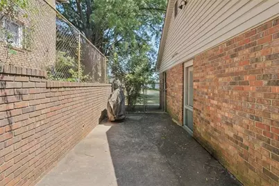 2781 Fernvalley Road, Marietta, GA 30066 - Photo 25